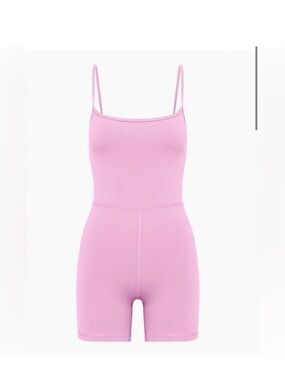 Aritzia Wilfred Free DIVINITY 5" ROMPER